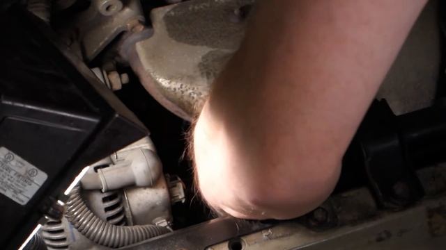 How to replace engine oil and filter Toyota Corolla. Years 1991 to 2000 смотреть онлайн