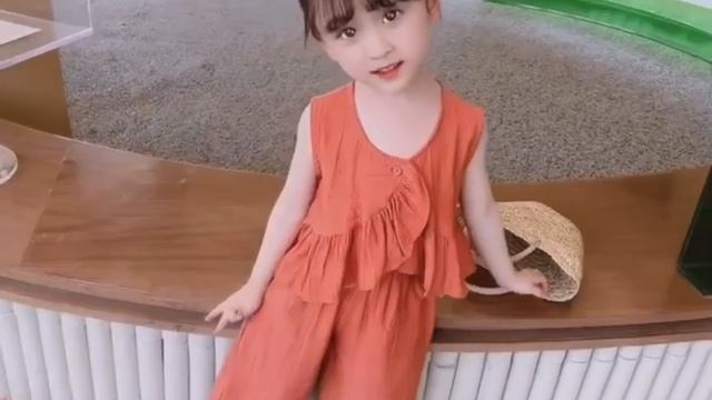 Стильный летний костюмчик для девочек!