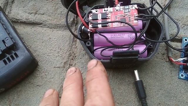 Зарядное устройство для литий ионных батарей шуруповерта смотреть онлайн