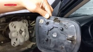 Replacing the Car's Side Mirror Glass of Suzuki Grand Vitara
