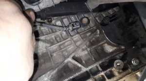 Где находиться и как меняеться датчик коленвала Volkswagen Caddy 2005г