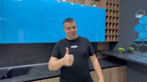 КАК СДЕЛАТЬ МАЛЕНЬКУЮ КУХНЮ ФУНКЦИОНАЛЬНОЙ? // ОБЗОР УГЛОВОЙ КУХНИ НА ЗАКАЗ // ЕВГЕНИЙ АЛФИМОВ