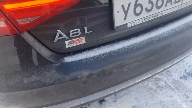 Audi a8 4.0T холодный запуск смотреть онлайн
