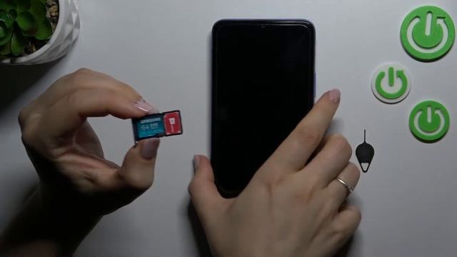 Cómo insertar SIM y SD en HUAWEI NOVA Y70 смотреть онлайн