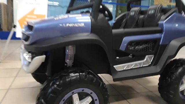 Детский электромобиль Гелендваген против детской машины Багги смотреть онлайн