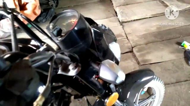 Замена лампы в фаре альфаобразного. Как он поживает при пробеге 3613 км. смотреть онлайн