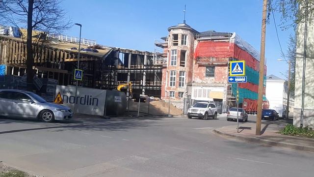 на ул. Вестервалли строят новую школу N°2 смотреть онлайн