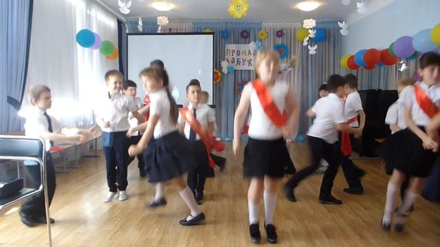 ТАНЕЦ "2 * 2 = 4" смотреть онлайн