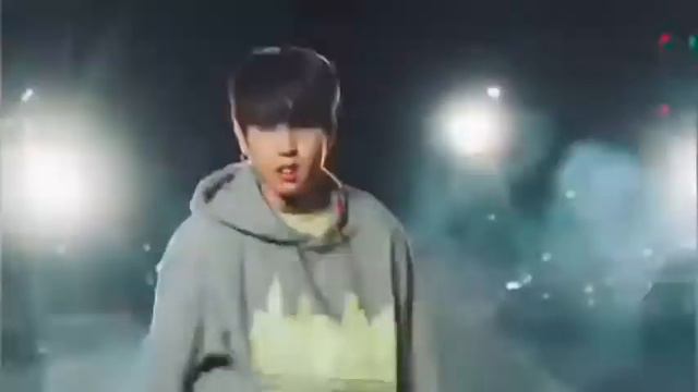 Партии Хан Джисона ( #happyhanday #straykids #hanjisung) в честь Дня рождения Ханушки 🥳🥳🥳🎂💖💖💖