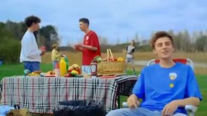 Влад А4 жарит шашлык новое видео!