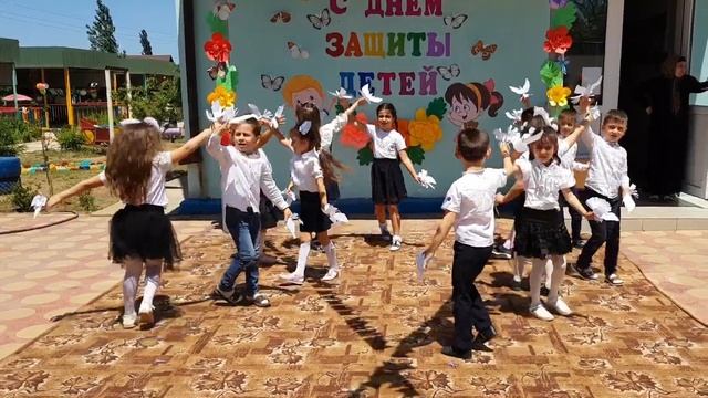 красивый танец "Белые голуби" смотреть онлайн