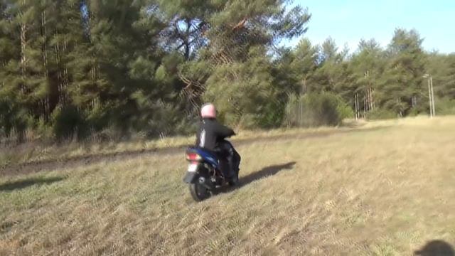 Покатушки на мопедах. смотреть онлайн