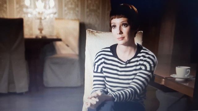 Чулпан ХАМАТОВУ могут выслать из Латвии смотреть онлайн