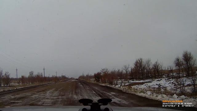 Свалка на дороге в р/п Мокроус смотреть онлайн