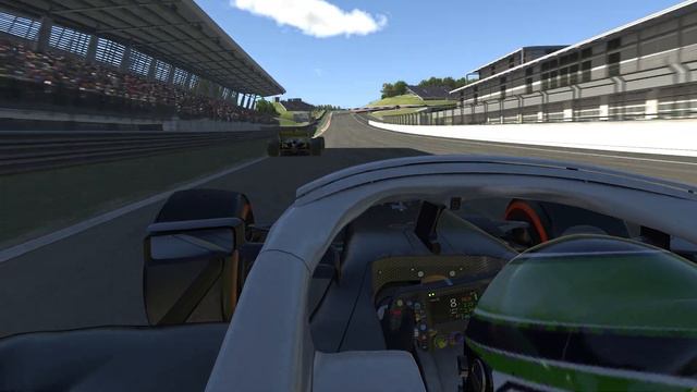 Defending for the final laps - Mercedes-AMG F1 W12 E Performance смотреть онлайн