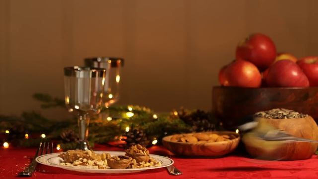 Christmas With Squirrels & Relaxing Christmas Music ( 1 Hour )