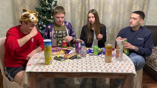 Пробуем необычные сладости смотреть онлайн