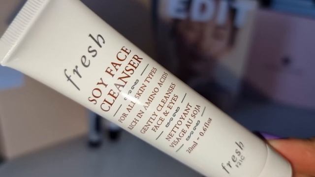 Коробочки красоты Lookfantastic и Glossybox за апрель 2022??? смотреть онлайн