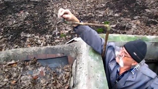 Открыли колодцы, есть вода  во дворе