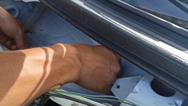 Бачок омывателя, Ларгус. Осмотр после 26 К пробега! смотреть онлайн