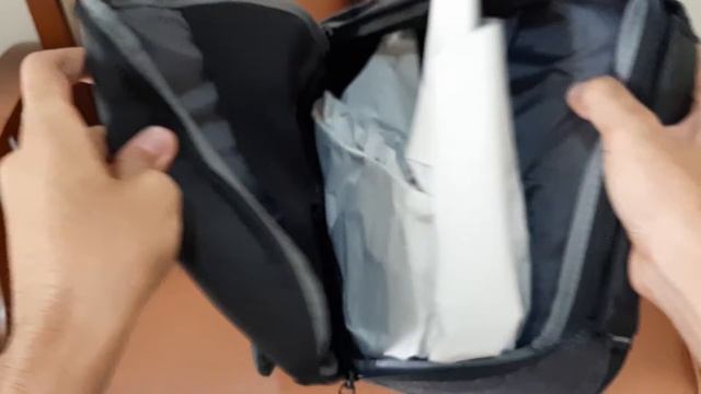 Recon Gaming Backpack by Lenovo Legion смотреть онлайн