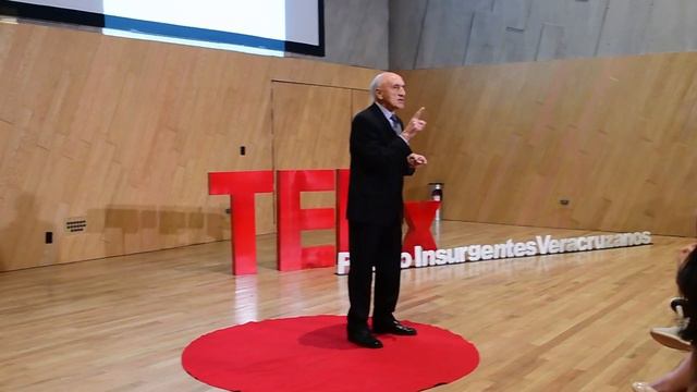 Si me amas, por qué no crezco. | Roberto Matosas | TEDxPaseoInsurgentesVeracruzanos смотреть онлайн