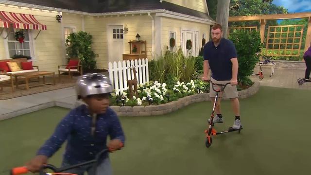 Carver C5 3-Wheeled Self Propelled Scooter By YVolution With Pat James-Dementri