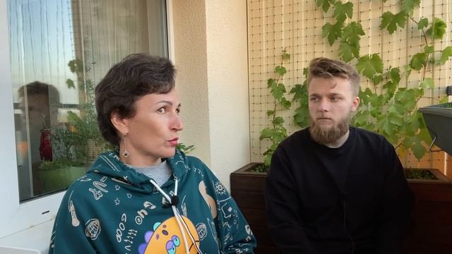 ПОЧЕМУ МАМА РАЗРЕШАЕТ МНЕ ПАРИТЬ смотреть онлайн