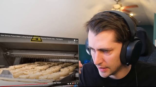 American reacts to how to make German Pretzels смотреть онлайн