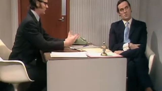Argument Clinic смотреть онлайн
