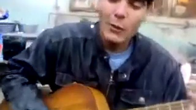 Turkmen Talant Gitarada