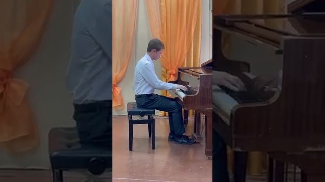 Этюд "Ярмарка" С. Рахманинов. смотреть онлайн