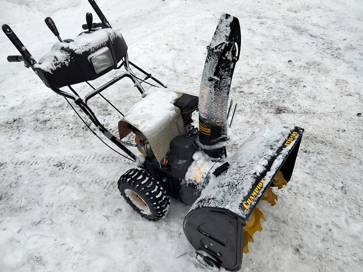 Снегоуборщик «Champion ST 861 BS» смотреть онлайн