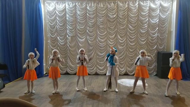 Образцовая вокальная студия "Консонанс" г Архангельск - "Снеговик" смотреть онлайн
