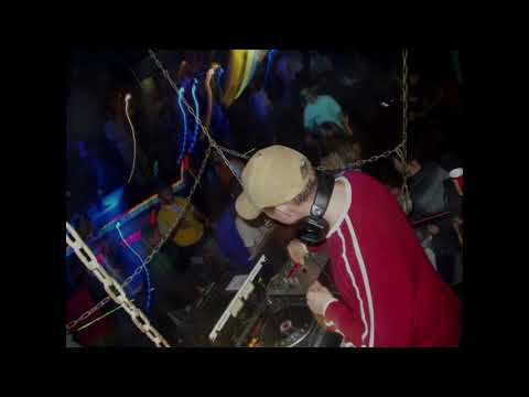 DJ Глюк (DJ Gluk) - MaZa FucKKKa Speed Garage Vol. 137,5 (Special Vocal Session) November 2021 смотреть онлайн