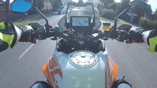 Commuting with the Beast KTM Super Adventure S 2018 смотреть онлайн