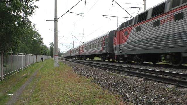 Электровоз ЧС7-279 (ТЧЭ-1) со скорым поездом №066Э Тольятти - Москва. смотреть онлайн