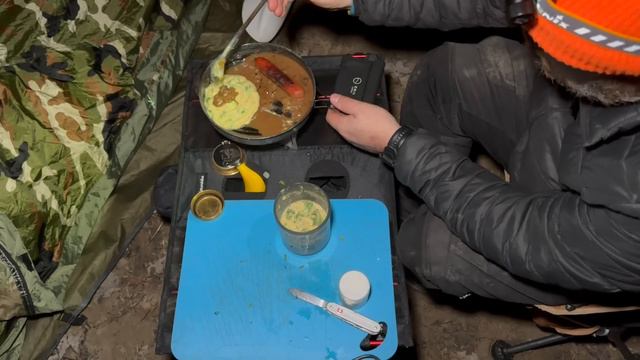 Winter Riverside Canoe Camping | Fast River | Log Jams смотреть онлайн