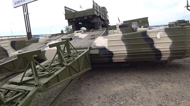 Заехал в парк Патриот. смотреть онлайн