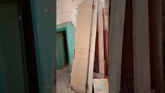 Разнесли всё в хлам. Демонтажные работы.