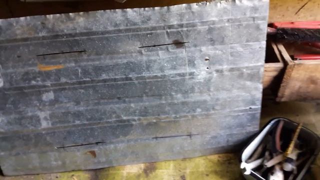 Живу в деревенском доме сделал колпак для дымоходной трубы Будет хорошая тяга и не будет конденсат смотреть онлайн