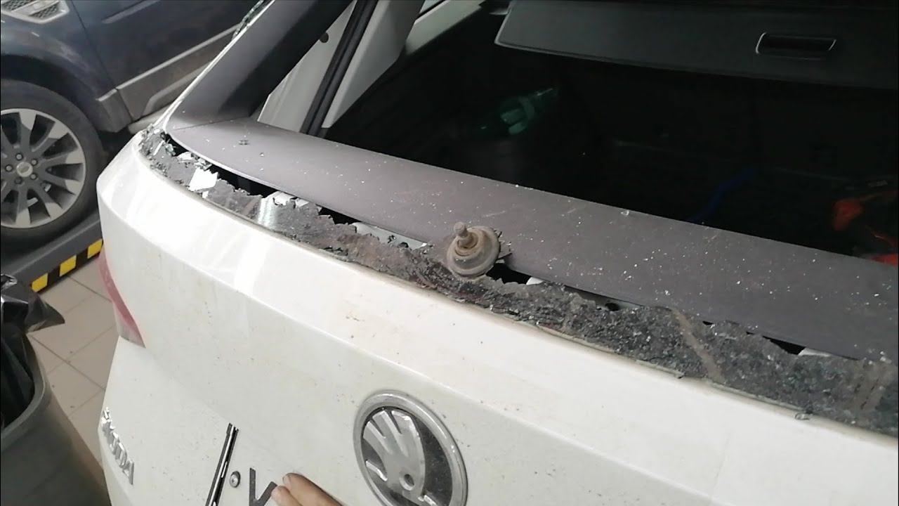 Aвтомеханик Денчик