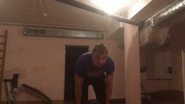 УПРАЖНЕНИЯ С БЛИНОМ смотреть онлайн