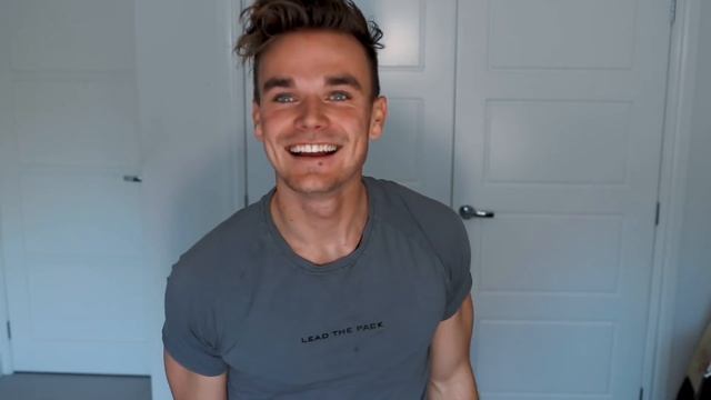 I did 100 Bicep Curls everyday for 30 Days | RESULTS смотреть онлайн