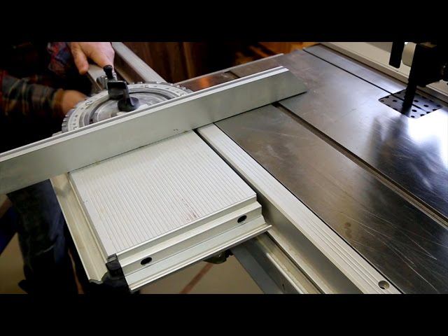 Каретка для ленточной пилы
Sliding table for the band saw смотреть онлайн
