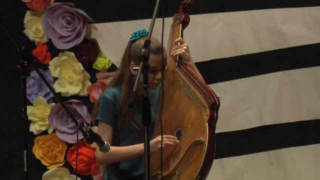 Бандура "Блюз нічного причалу", авт. Г. Матвіїв, вик. Анастасія Мирончук (13 р.) смотреть онлайн