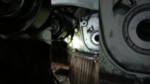 Как снять сальник коленвала передний