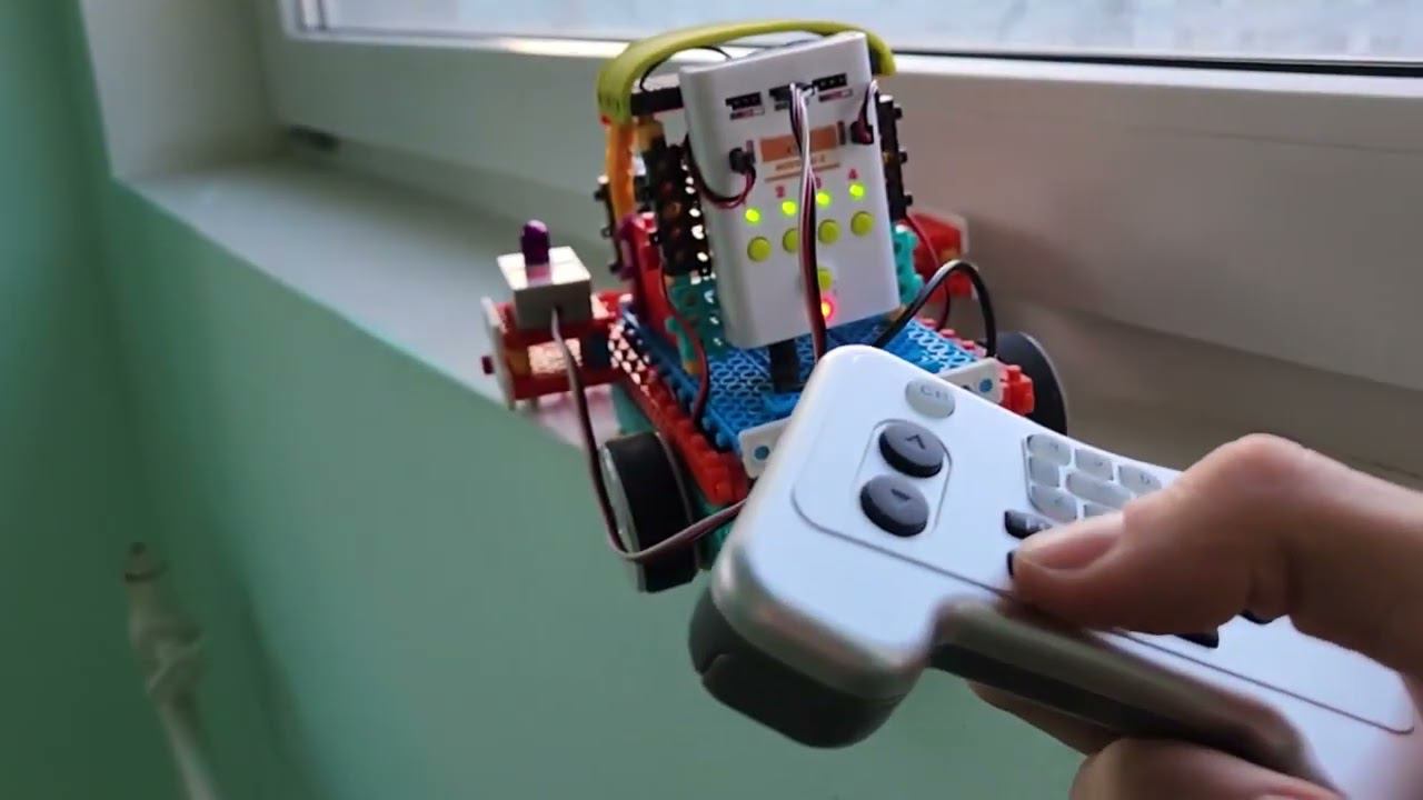 Роботрек Малыш 2/ Huna-MRT Senior. Выбор канала на плате и пульте дистанционного управления смотреть онлайн