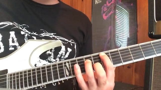 How To Play: Motley Crue 'Smoke'n in the Boys Room' Guitar Lesson смотреть онлайн