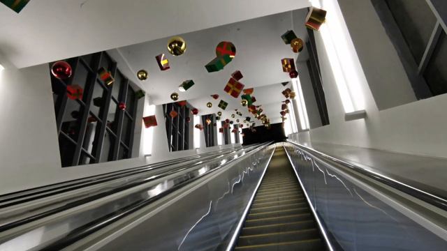 Эскалаторная галерея на Воробьёвых горах!